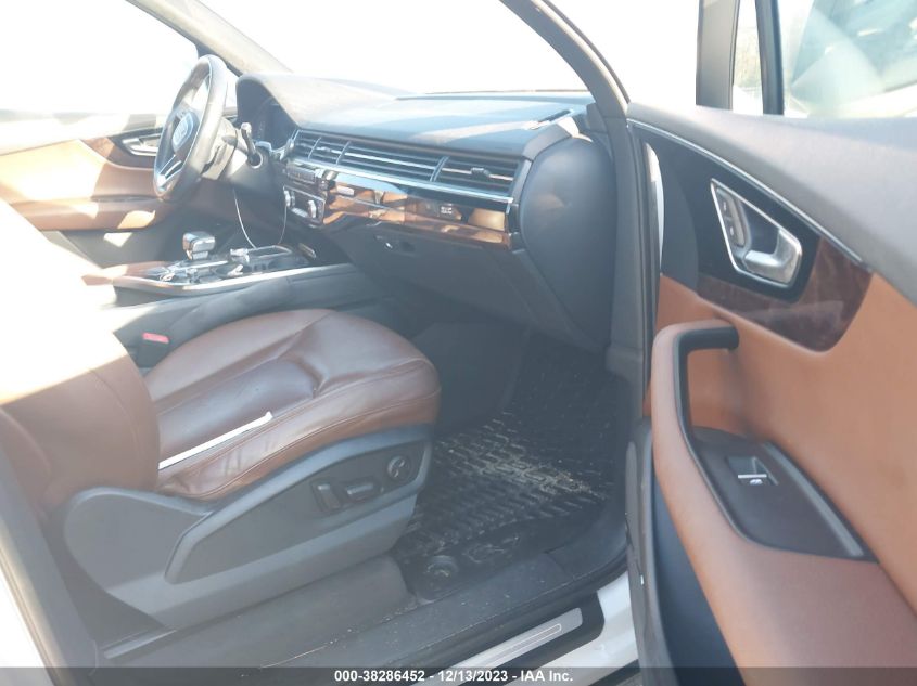 VIN WA1VAAF76HD002783 2017 AUDI Q7 PRESTIGE