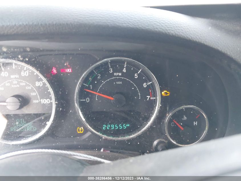 2016 JEEP WRANGLER UNLIMITED SPORT - 1C4BJWDG2GL342896