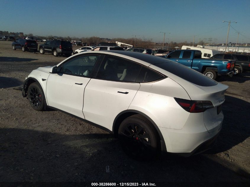 2021 TESLA MODEL Y - 5YJYGDEE7MF228594