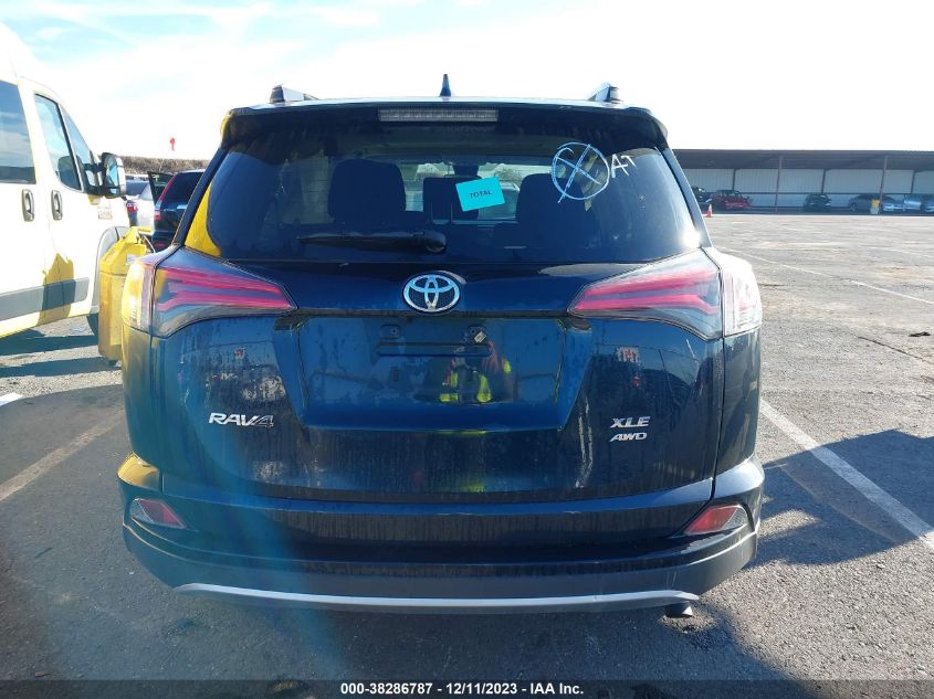 2018 TOYOTA RAV4 XLE - JTMRFREVXJJ239646