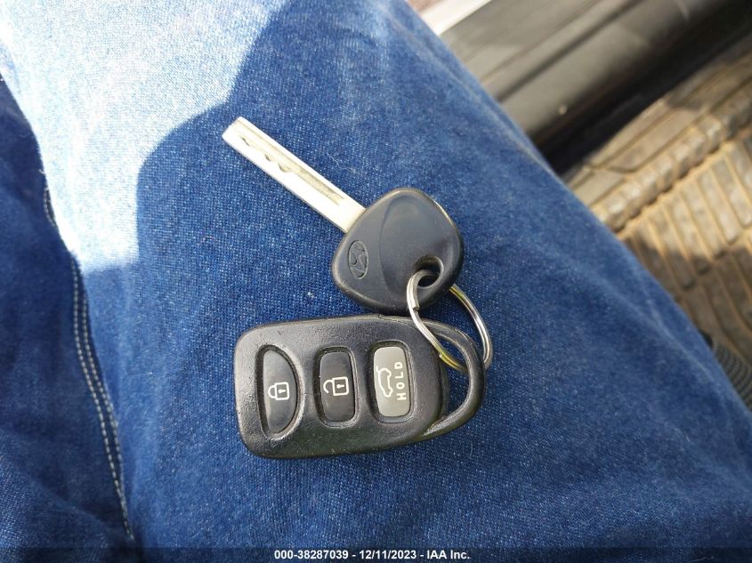 2016 HYUNDAI VELOSTER - KMHTC6AD4GU270484