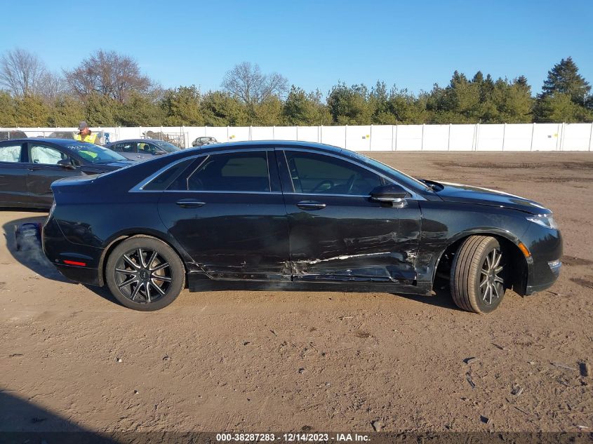 2013 LINCOLN MKZ - 3LN6L2G93DR800696