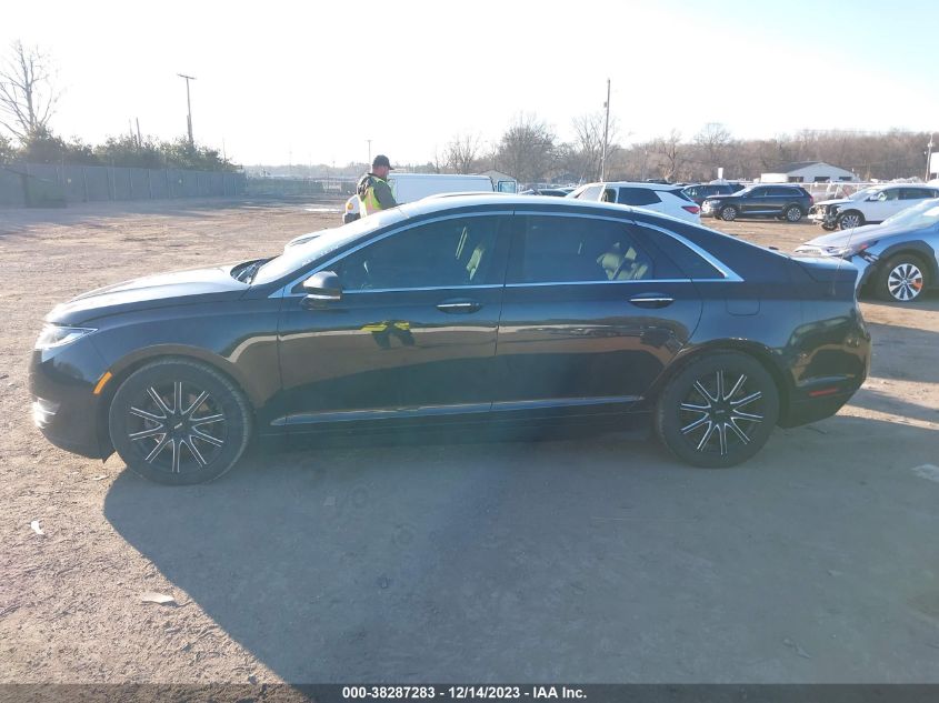 2013 LINCOLN MKZ - 3LN6L2G93DR800696