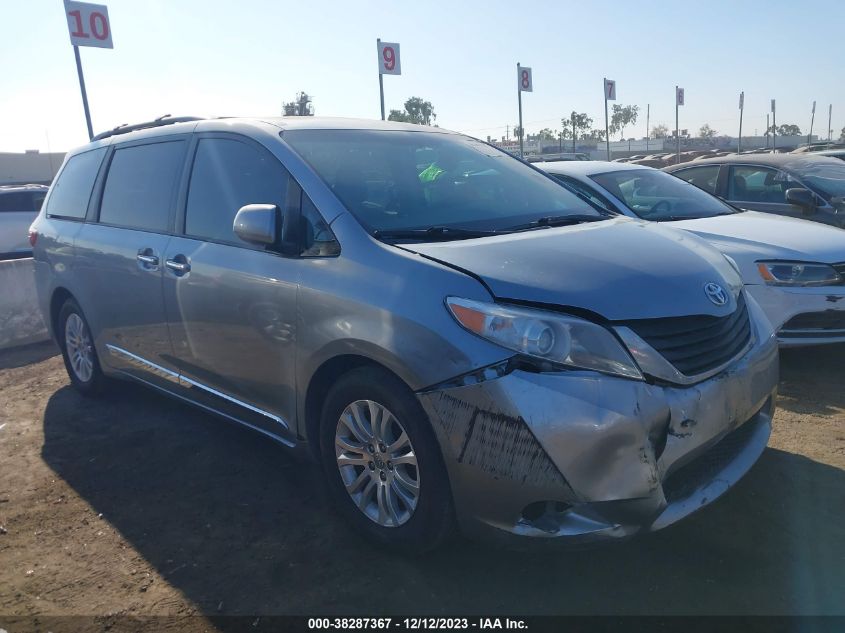 2017 TOYOTA SIENNA XLE/LIMITED - 5TDYZ3DC5HS84364