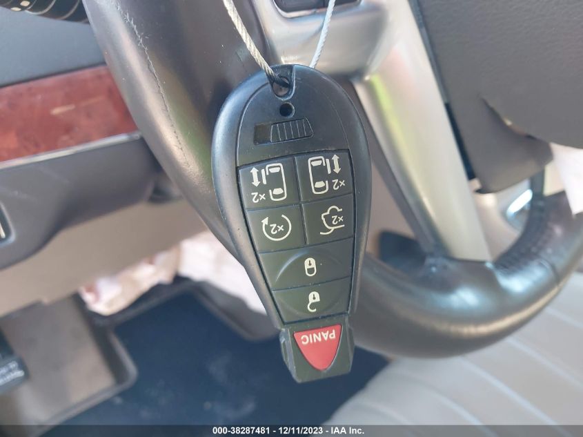 2013 CHRYSLER TOWN  COUNTRY TOURING-L - 2C4RC1CG3DR509430