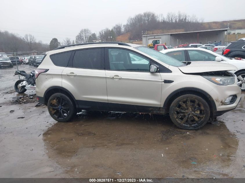 2017 FORD ESCAPE TITANIUM - 1FMCU9J91HUD60333