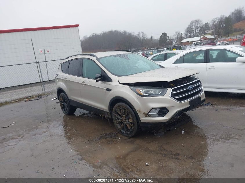 2017 FORD ESCAPE TITANIUM - 1FMCU9J91HUD60333