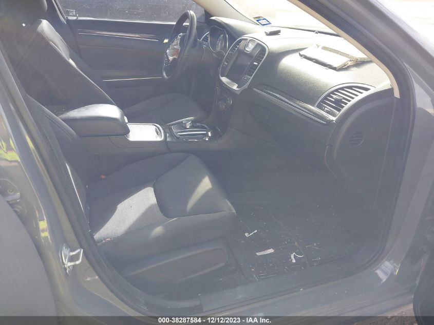 2018 CHRYSLER 300 TOURING - 2C3CCAAG8JH279074