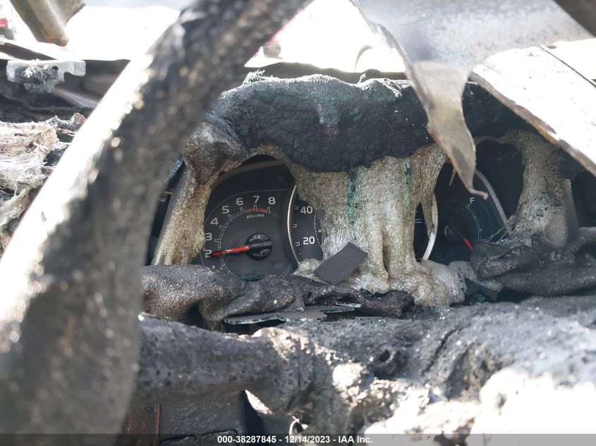 2015 TOYOTA RAV4 XLE - 2T3WFREV9FW140960