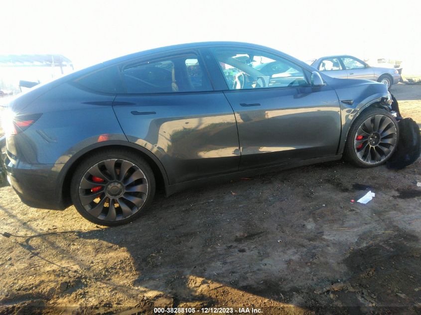 2021 TESLA MODEL Y - 5YJYGDEF6MF134022