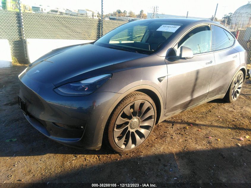 2021 TESLA MODEL Y - 5YJYGDEF6MF134022