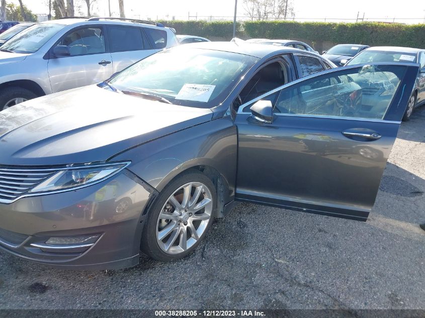 2015 LINCOLN MKZ HYBRID 3LN6L2LU5FR625879