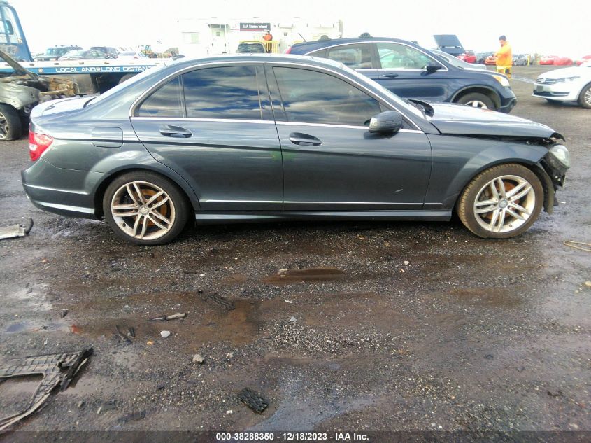 2014 MERCEDES-BENZ C 300 LUXURY 4MATIC/SPORT 4MATIC - WDDGF8AB5EA911542