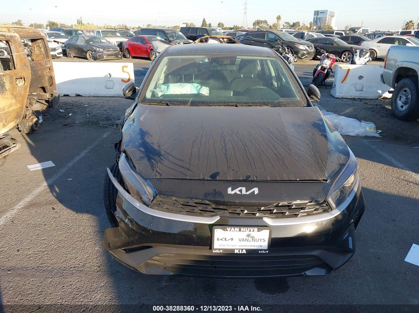 VIN 3KPF24AD1PE575190 2023 KIA FORTE LX/LXS