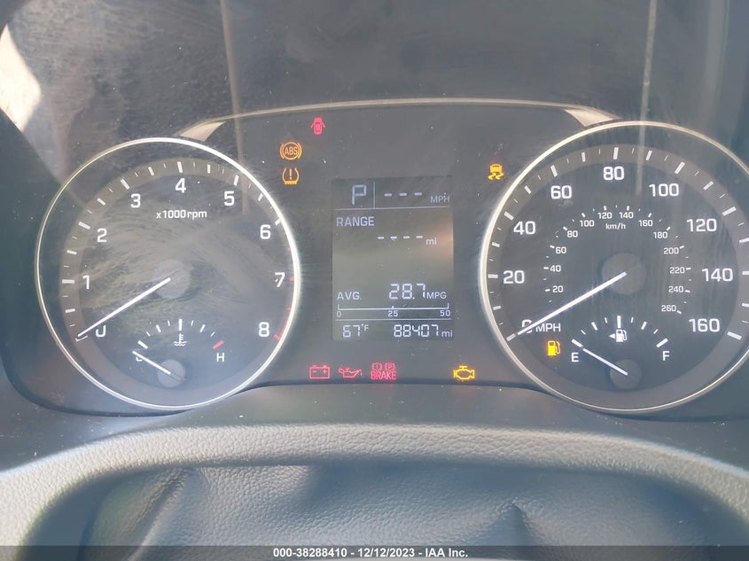 VIN 5NPD84LF6HH123057 2017 HYUNDAI ELANTRA SE/VALUE/LIMITED