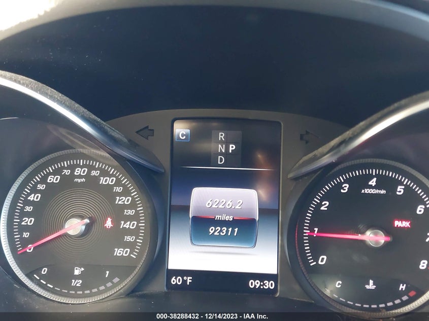 VIN WDC0G4JB2JV063201 2018 MERCEDES-BENZ GLC 300