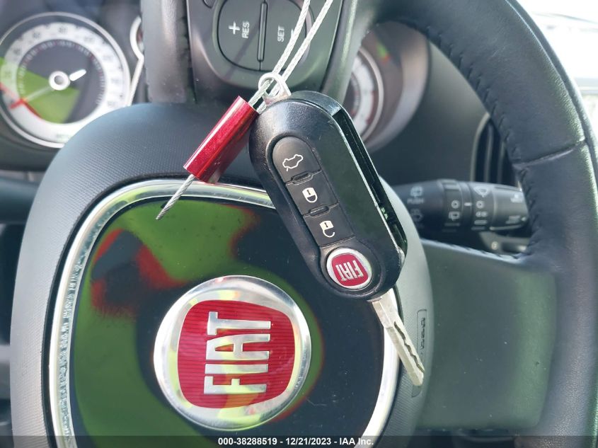 VIN ZFBCFACH1HZ039970 2017 FIAT 500L LOUNGE