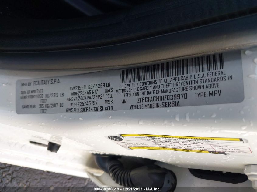 VIN ZFBCFACH1HZ039970 2017 FIAT 500L LOUNGE