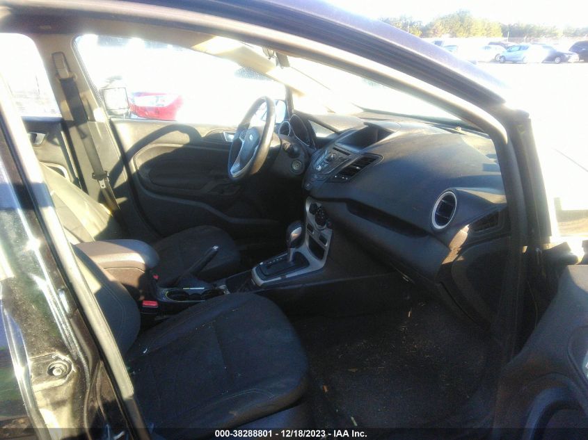 2014 FORD FIESTA SE - 3FADP4EJ4EM111411