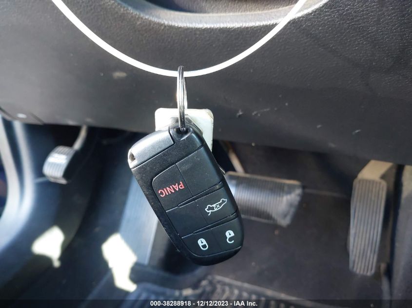 2014 CHRYSLER 300 - 2C3CCAAG8E8190076