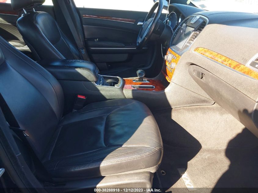 2014 CHRYSLER 300 - 2C3CCAAG8E8190076
