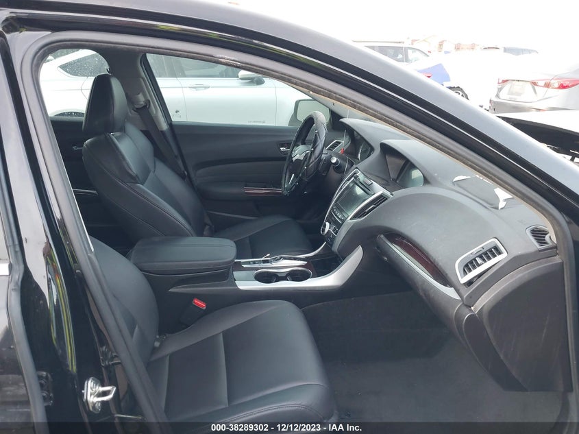 VIN 19UUB2F39HA003446 2017 ACURA TLX