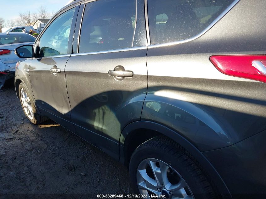 2016 FORD ESCAPE TITANIUM - 1FMCU0J99GUB35488