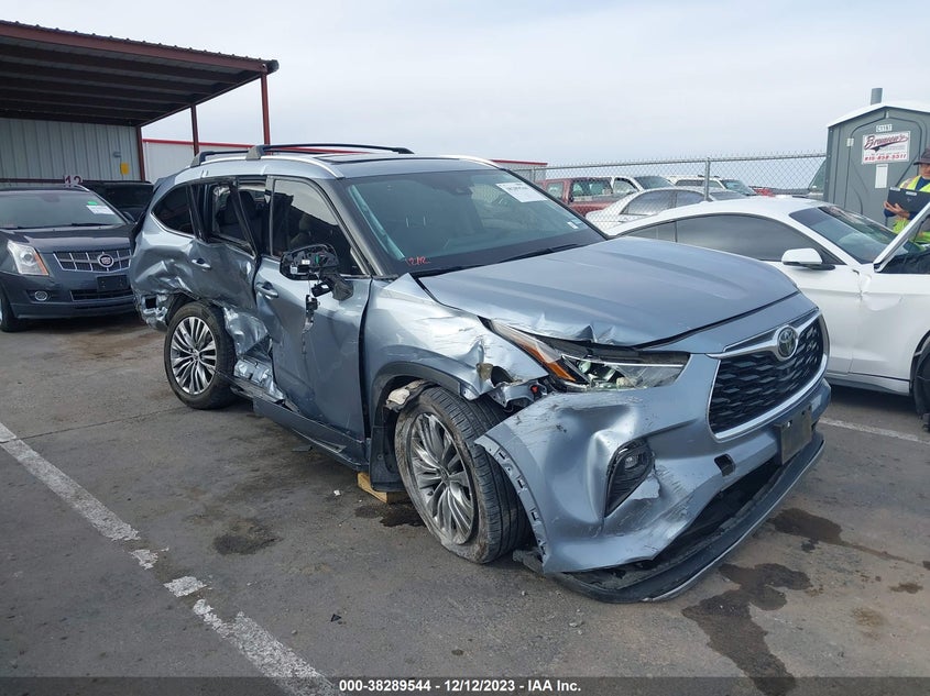 VIN 5TDFZRAH5LS029813 2020 TOYOTA HIGHLANDER PLATINUM