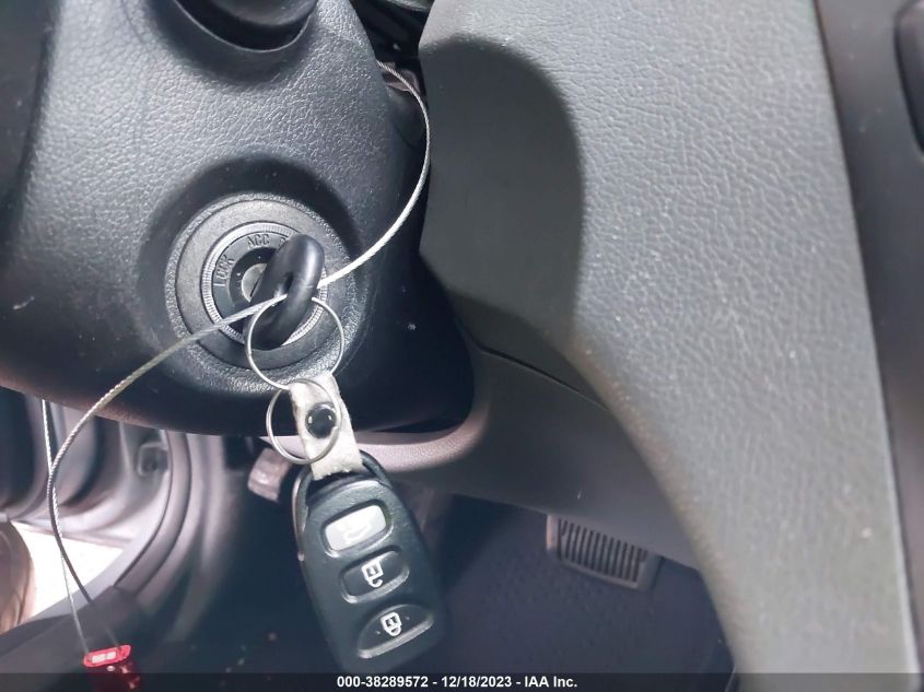 2013 HYUNDAI SONATA GLS - 5NPEB4AC4DH799063