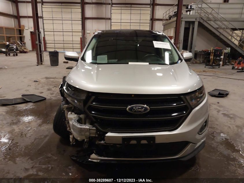 2FMPK4AP5JBC37672 2018 FORD EDGE, photo no. 12