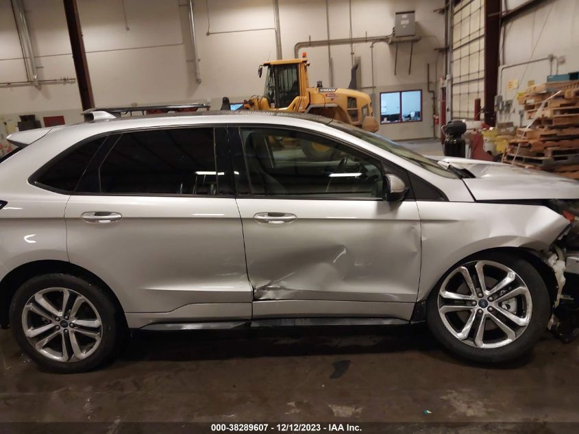 2FMPK4AP5JBC37672 2018 FORD EDGE, photo no. 13