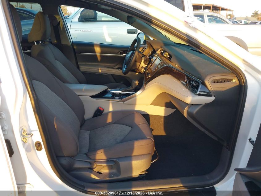 2019 TOYOTA CAMRY LE - 4T1B11HK3KU839388