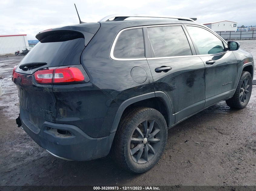 VIN 1C4PJMDB5JD564090 2018 JEEP CHEROKEE LIMITED 4X4