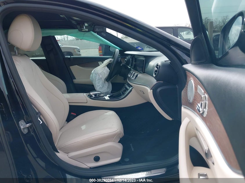 VIN WDDZF4JB2HA032263 2017 MERCEDES-BENZ E 300