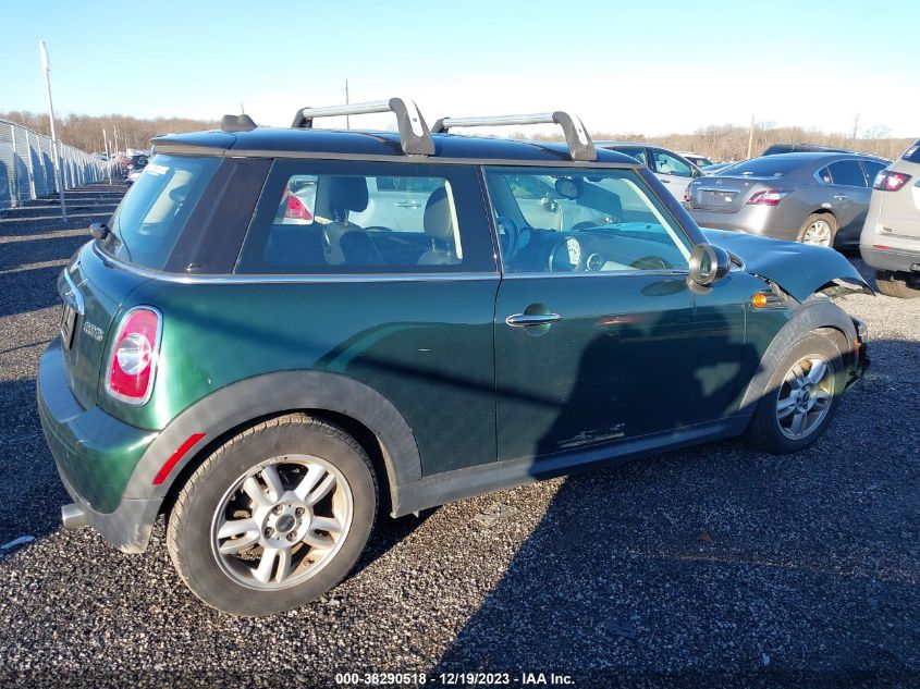2013 MINI HARDTOP COOPER - WMWSU3C57DT373611