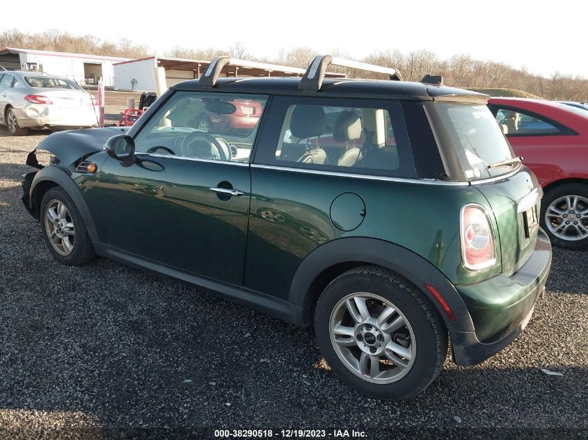 2013 MINI HARDTOP COOPER - WMWSU3C57DT373611