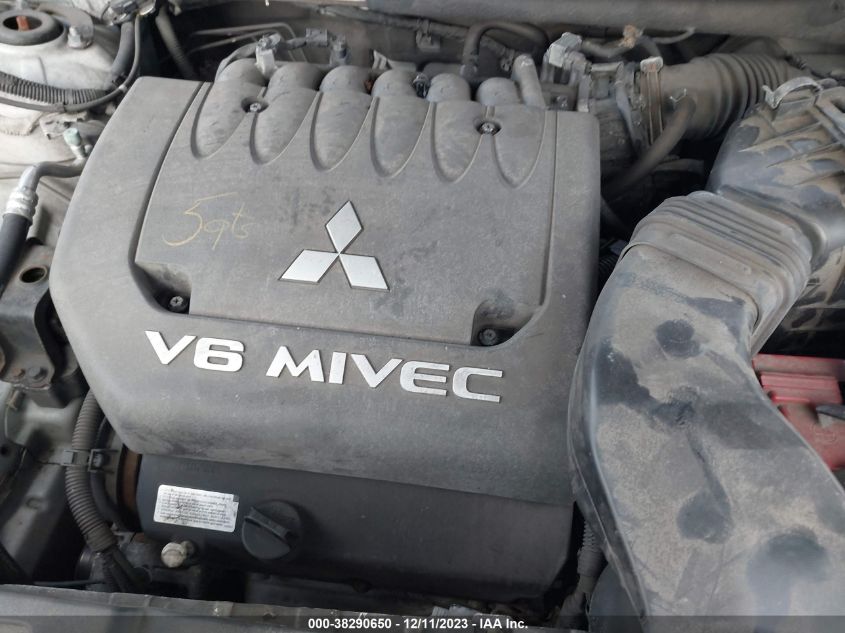 2014 MITSUBISHI OUTLANDER GT - JA4JZ4AX1EZ019795