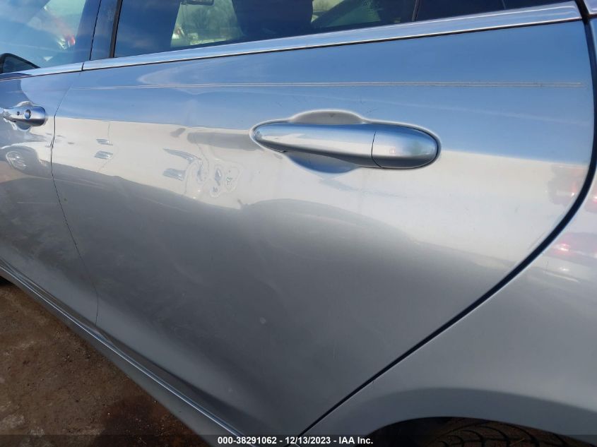 2015 CHRYSLER 200 LIMITED - 1C3CCCAB9FN693382