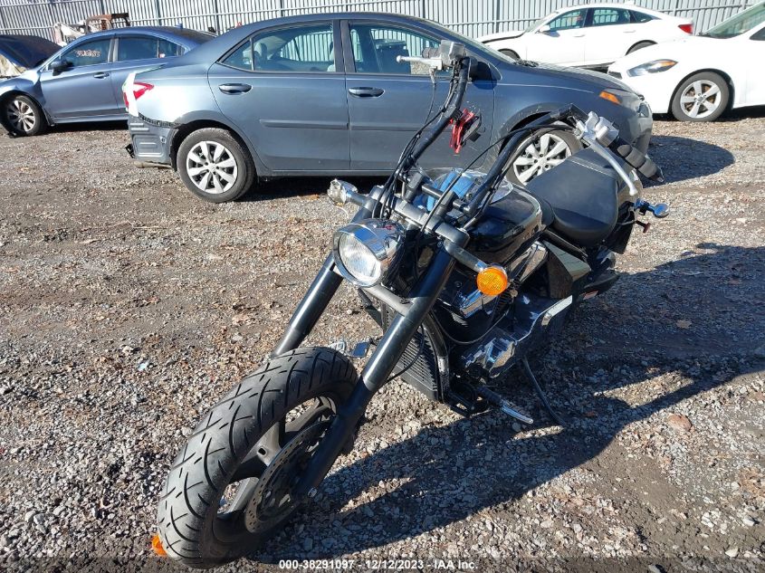 2010 HONDA VT1300 CR JH2SC6606AK001662