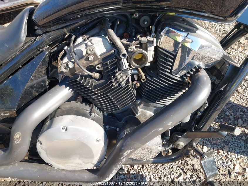 2010 HONDA VT1300 CR JH2SC6606AK001662