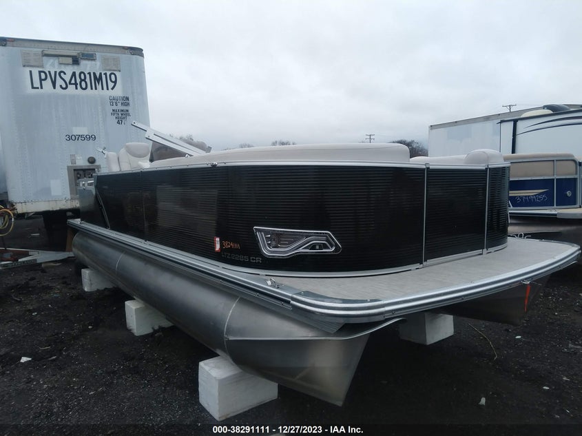 2018 TAHOE LTZ 22 CR/20