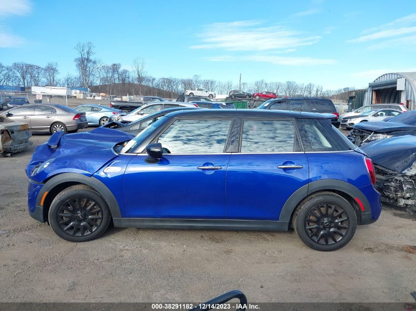 2021 MINI HARDTOP COOPER S - WMWXU9C07M2N93902