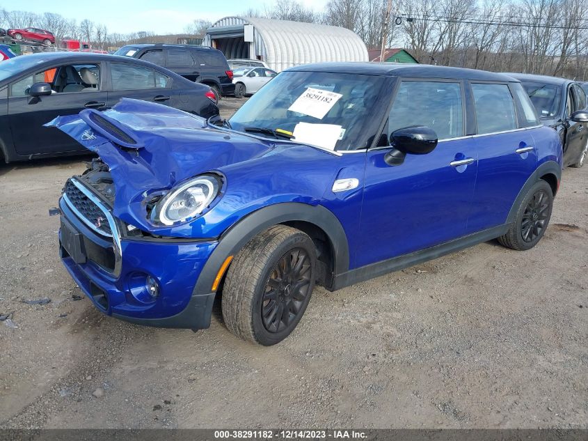 2021 MINI HARDTOP COOPER S - WMWXU9C07M2N93902