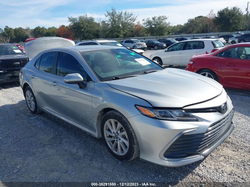 2021 TOYOTA CAMRY LE - 4T1C11AK6MU493502