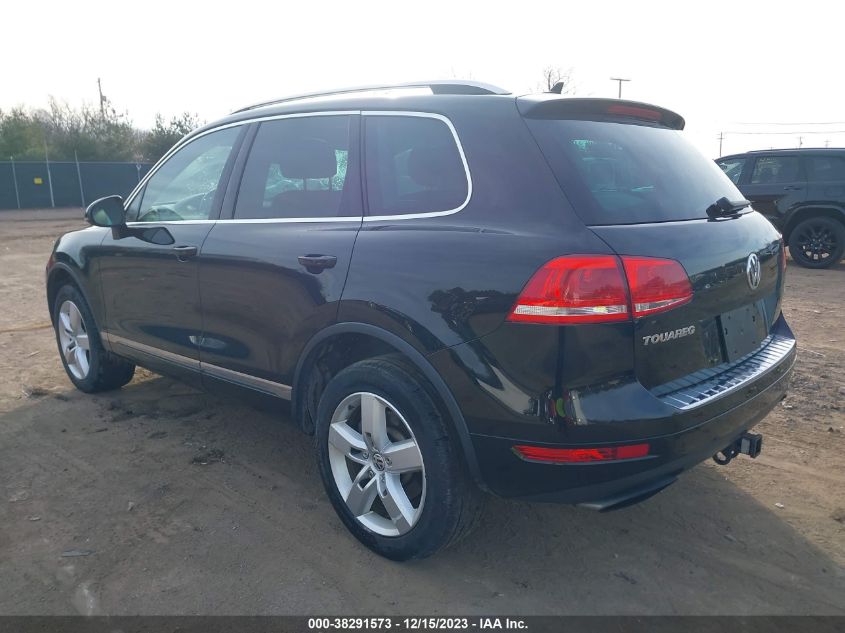 2014 VOLKSWAGEN TOUAREG TDI LUX - WVGEP9BP4ED006265