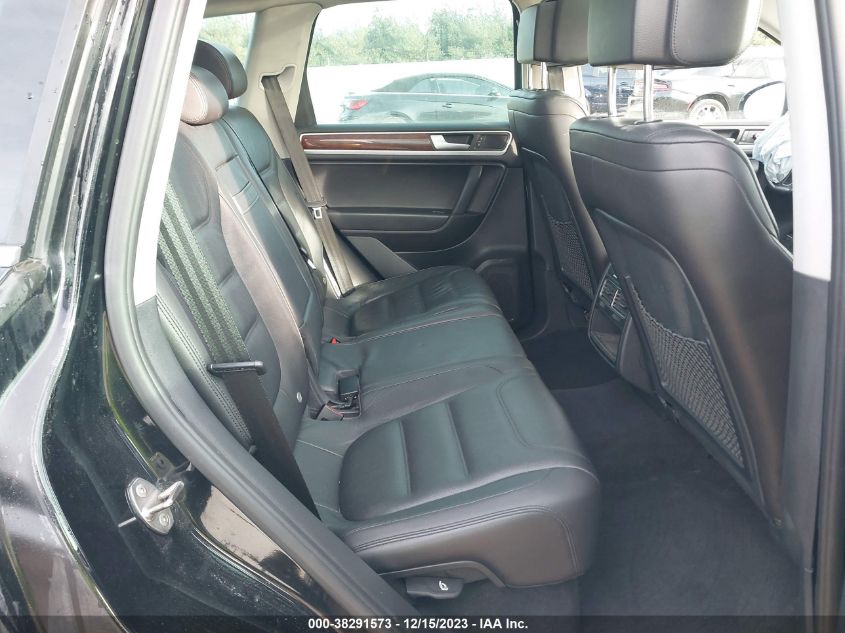2014 VOLKSWAGEN TOUAREG TDI LUX - WVGEP9BP4ED006265