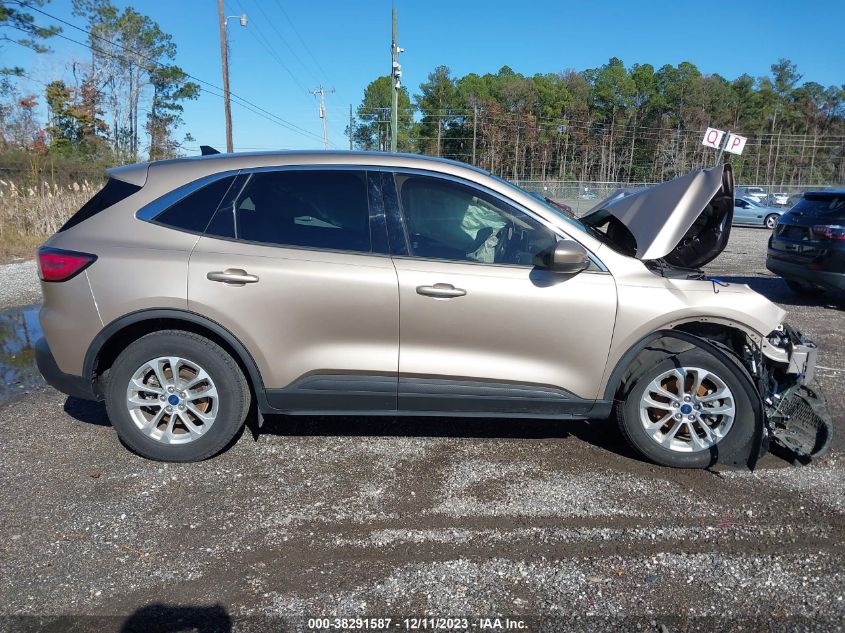 2020 FORD ESCAPE SE - 1FMCU0G69LUB03213