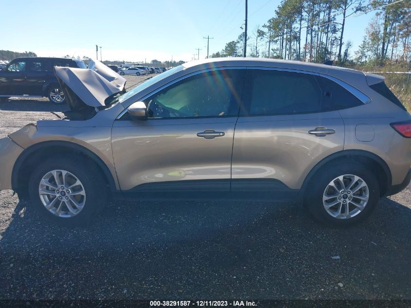 2020 FORD ESCAPE SE - 1FMCU0G69LUB03213