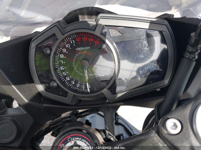 VIN JKAEXKH12PDAP6295 2023 KAWASAKI EX400