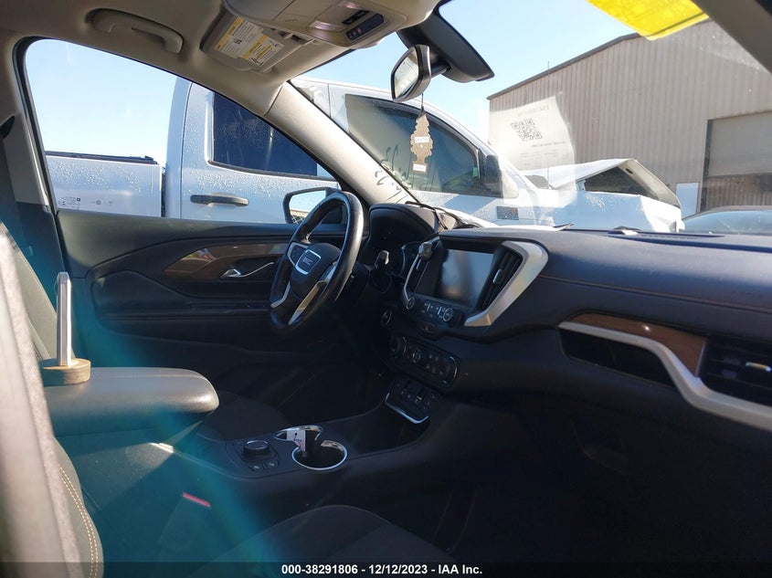 VIN 3GKALTEV0JL371069 2018 GMC TERRAIN SLE